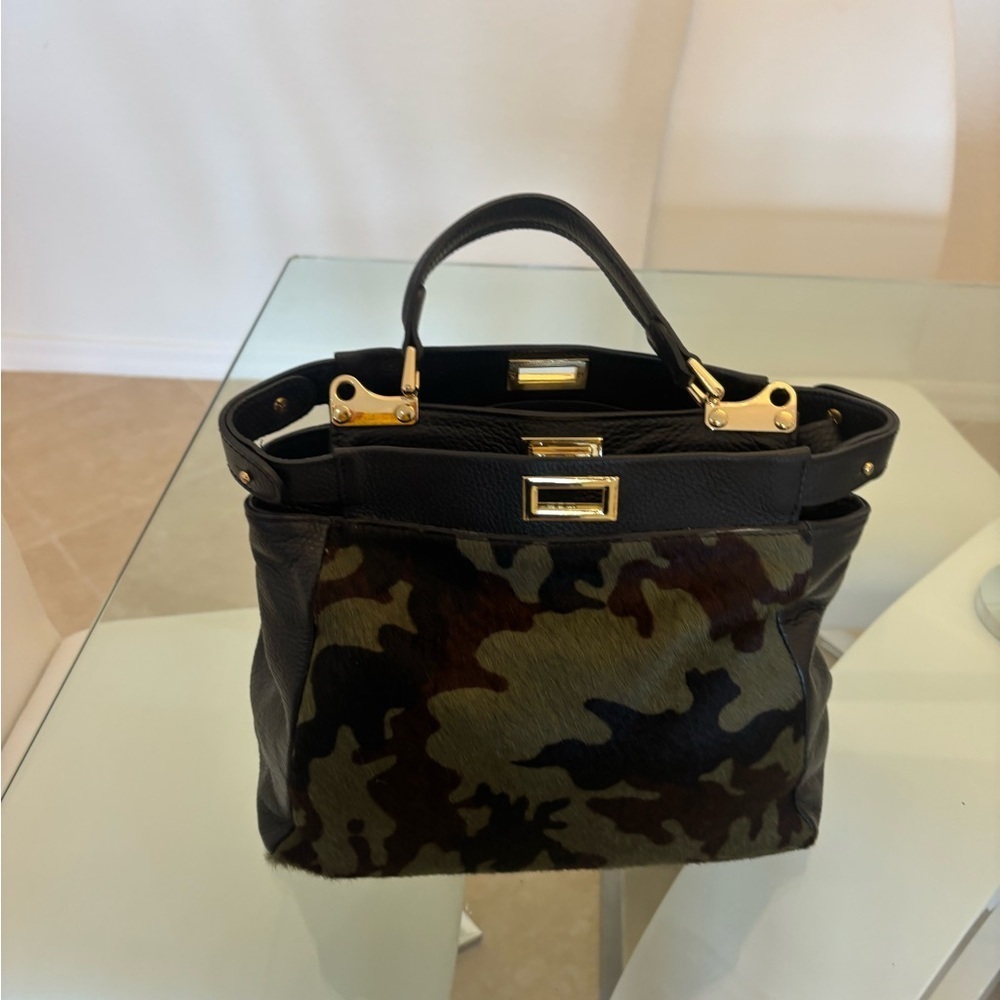 Camouflage Leather Handbag long Crossbody Gold Hardware - Picture 6 of 6